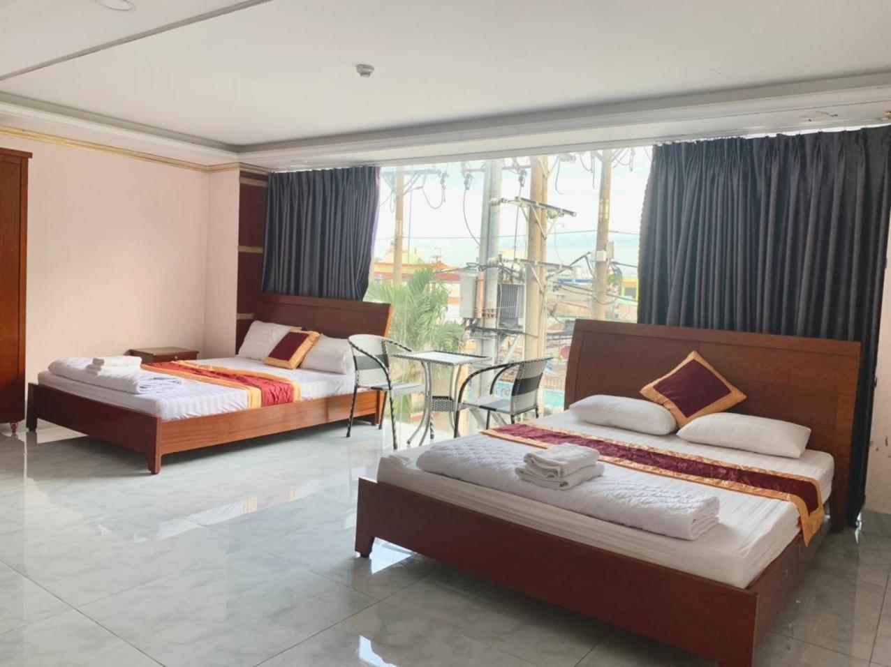 Nhan Duc Hotel โฮจิมินห์ซิตี้ ภายนอก รูปภาพ